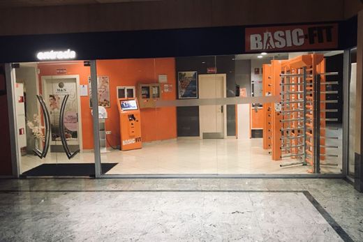 Basic-Fit Vitoria Centro Comercial Lakua