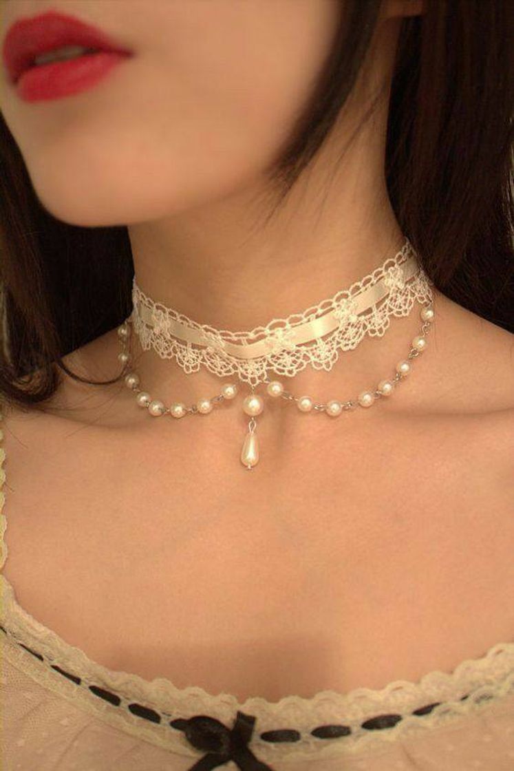 Fashion pearl chocker