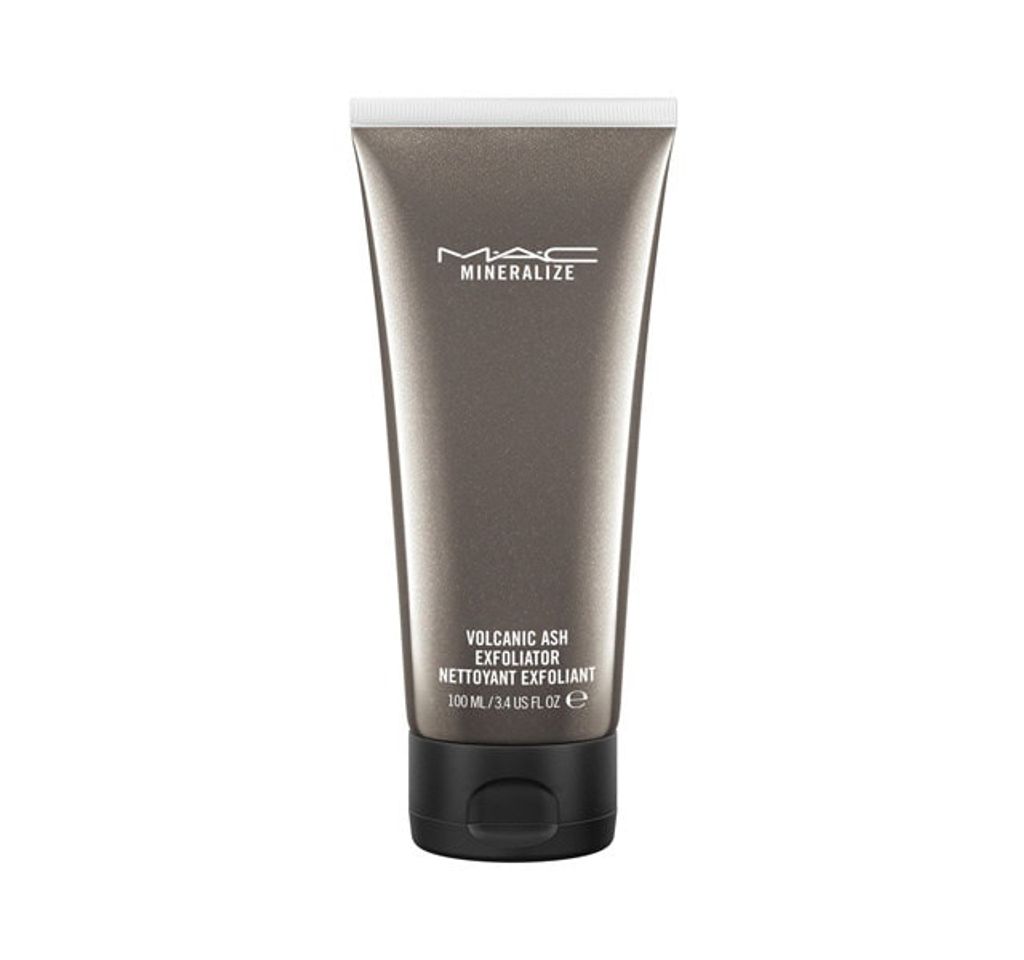 Fashion Mineralize Volcanic Ash Exfoliator | MAC Cosmetics México - Sitio ...