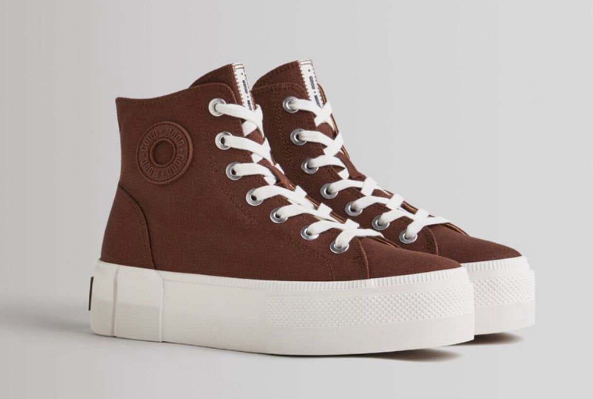 Social Zapatillas Plataforma🤎 Estilo Conver• Bershka 