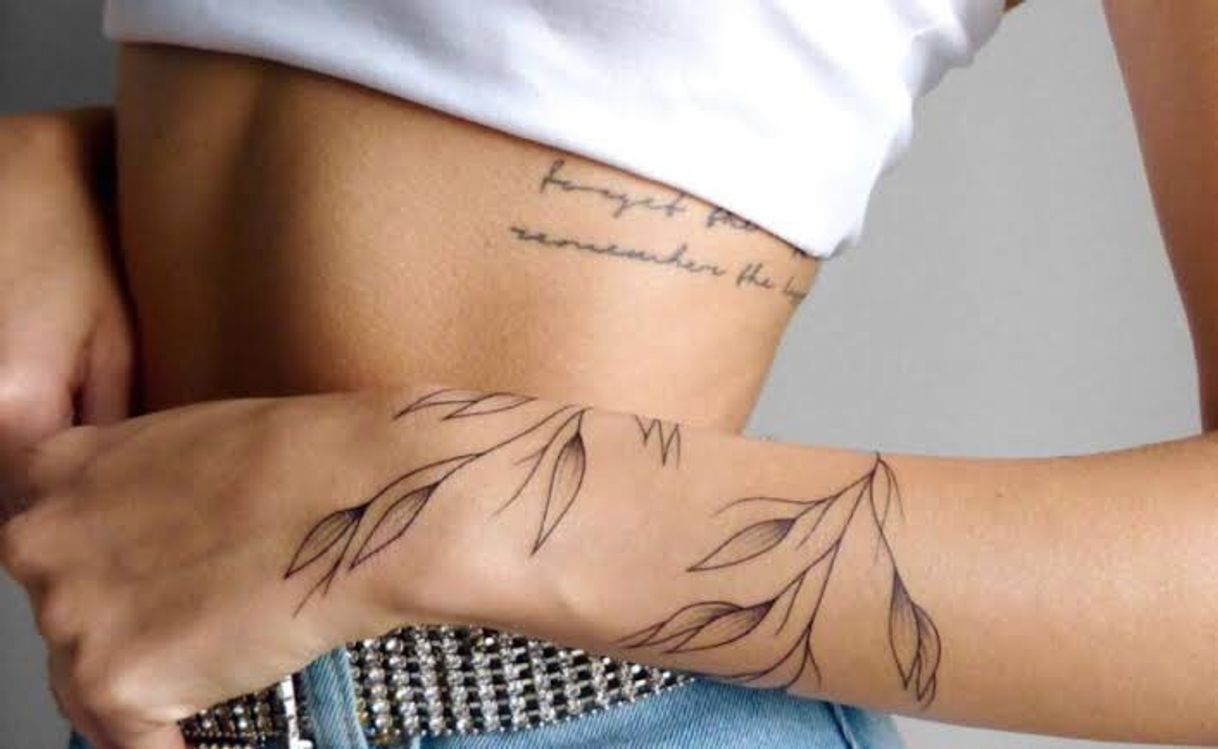 Tatuagens delicadas: as tattoos mais lindas para te inspirar