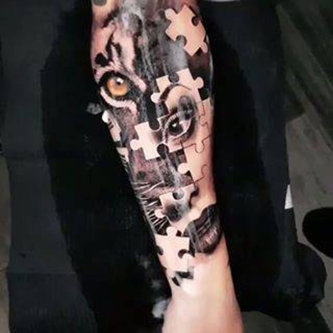 Social Realismo tatuaje