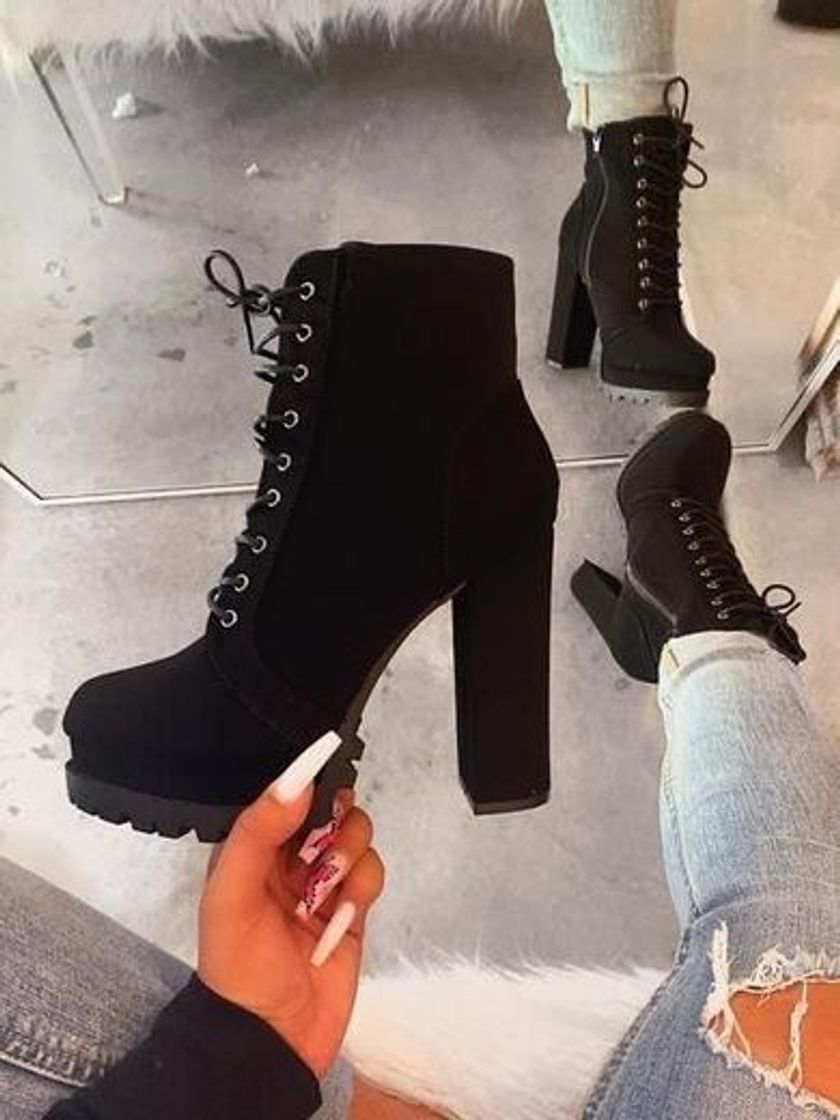 Moda Botas pretas 