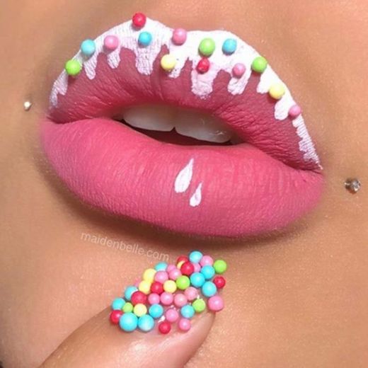 Lábios de donuts