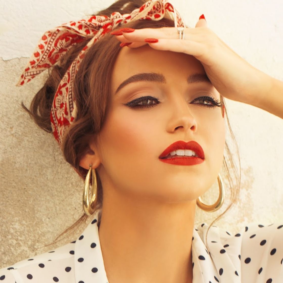 Social KathleenLights - YouTube