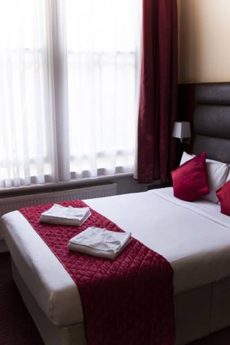 Lord Jim Hotel