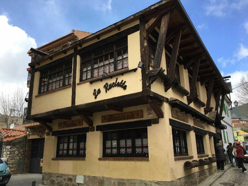 Restaurantes La Petite Raclette