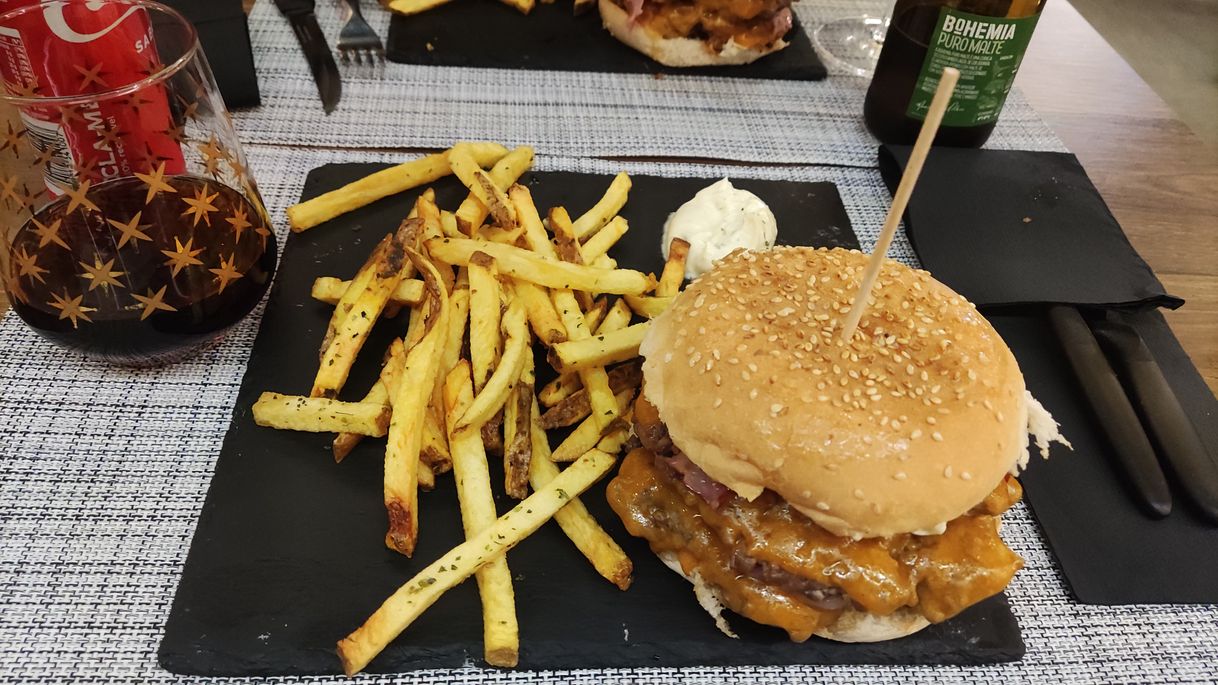 Restaurantes Hambúrgueria da Praça Penafiel