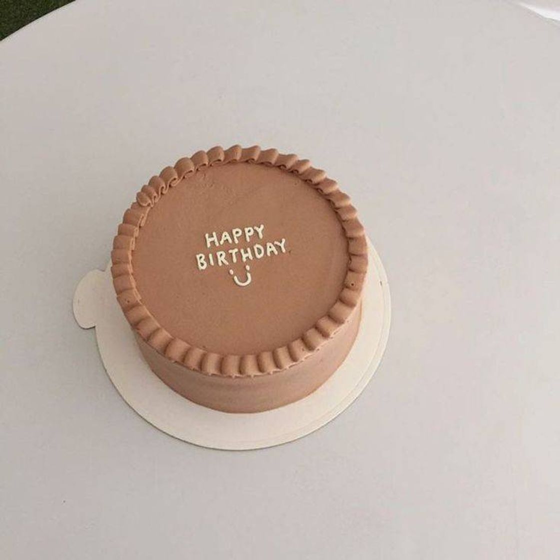 Fashion Minimalist cakes