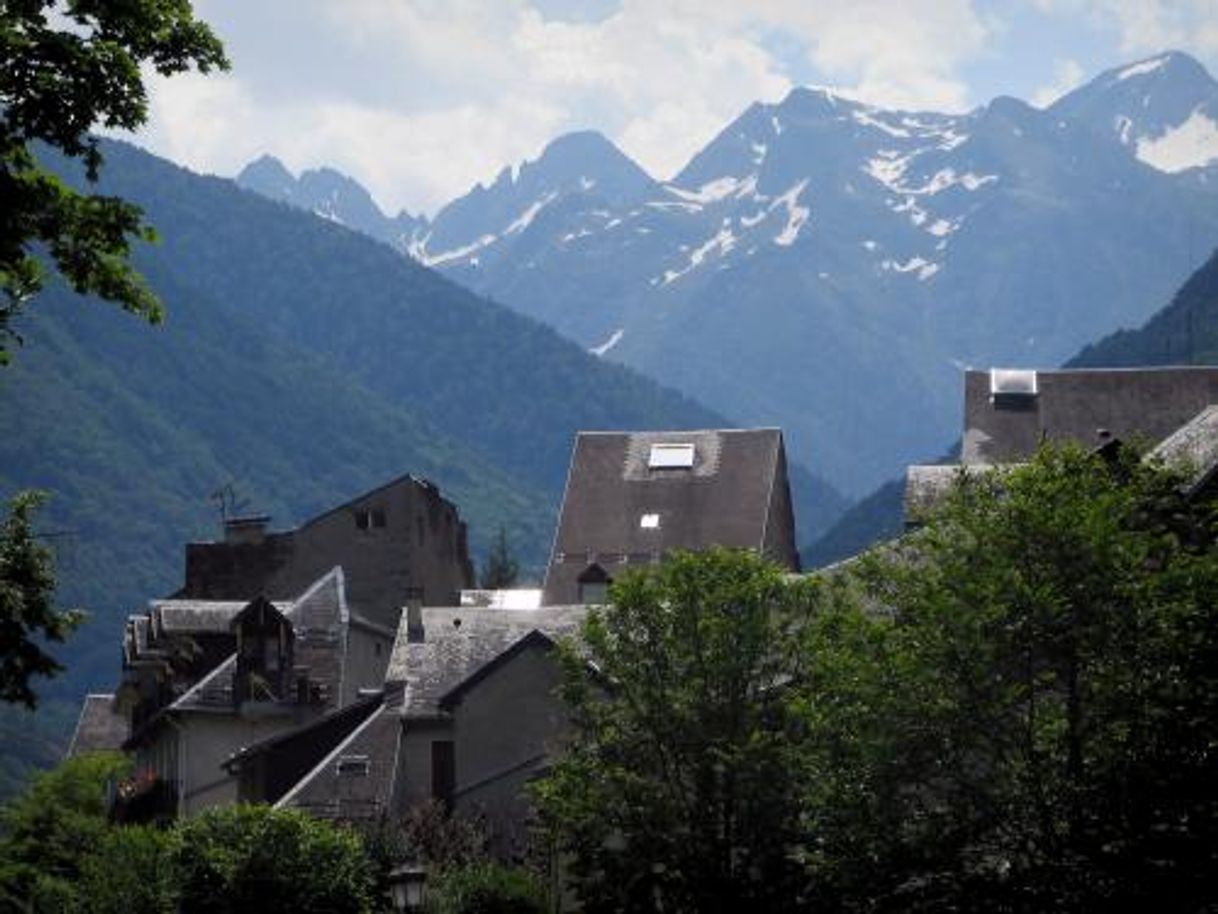 Place Bagnères-de-Luchon