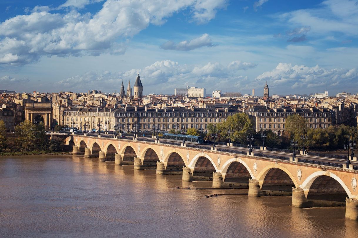 Place Bordeaux
