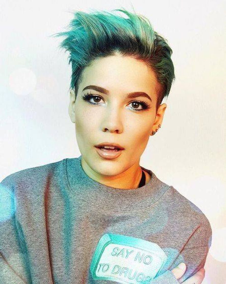 Fashion Iam halsey