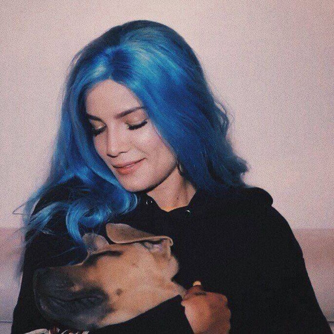 Fashion Iam halsey