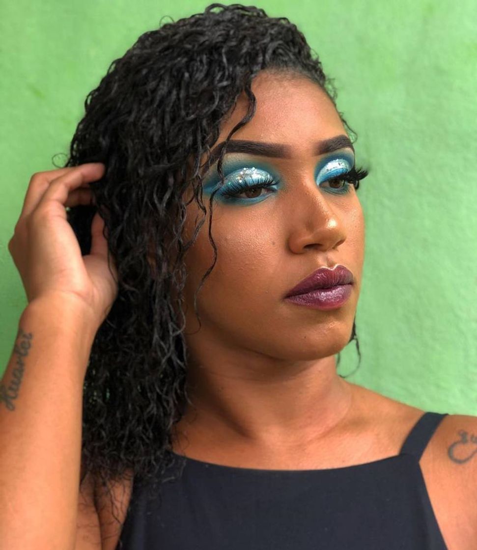 Fashion Edi costa makeup 