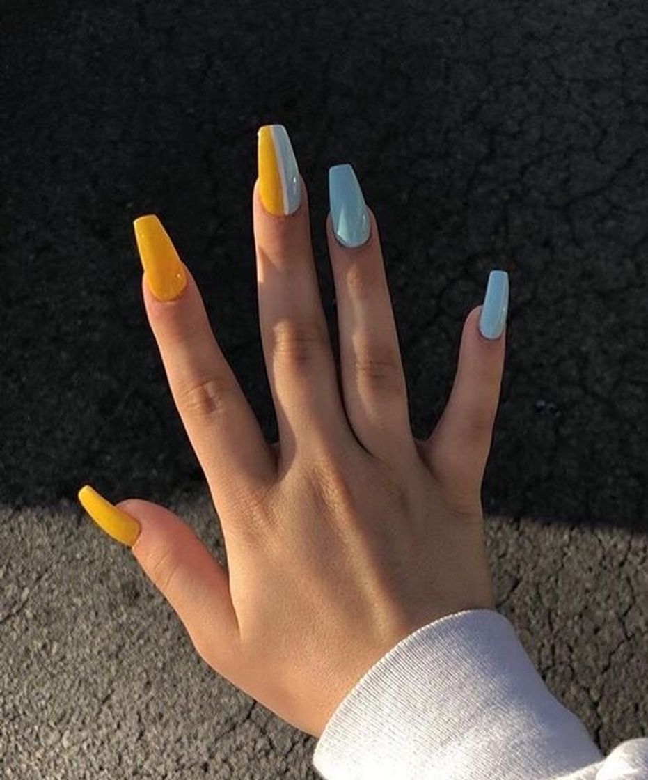 Moda Nail 💛💙