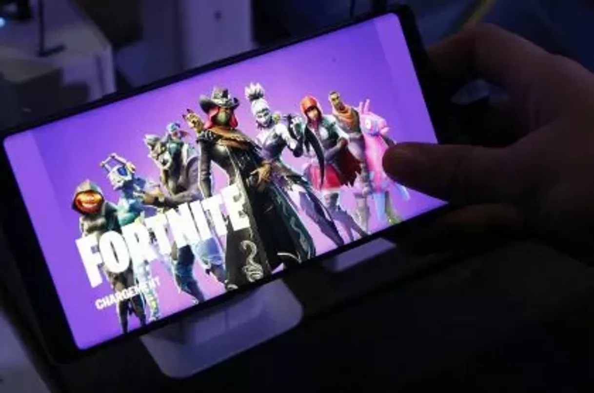 Moda Apple elimina a Fortnite de su App Store