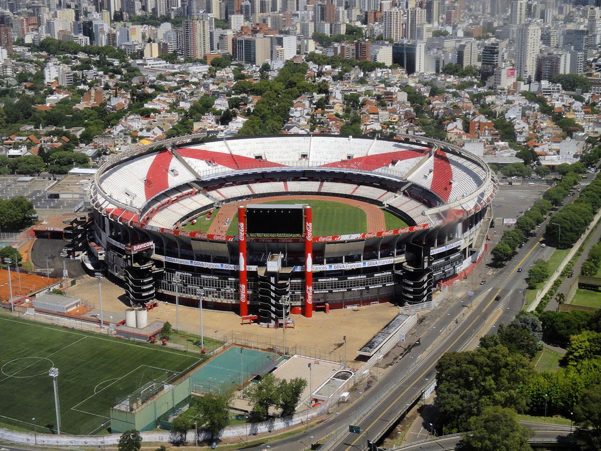 Fashion Monumental - River Plate 