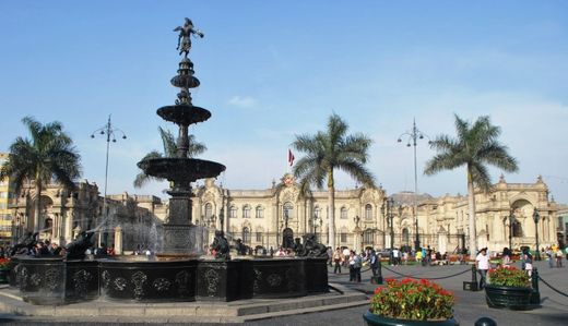 Plaza de Armas de Lima