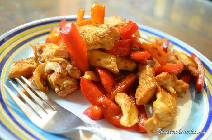 Pollo con pimientos