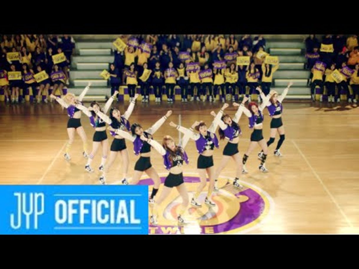 Moda TWICE "CHEER UP" M/V 