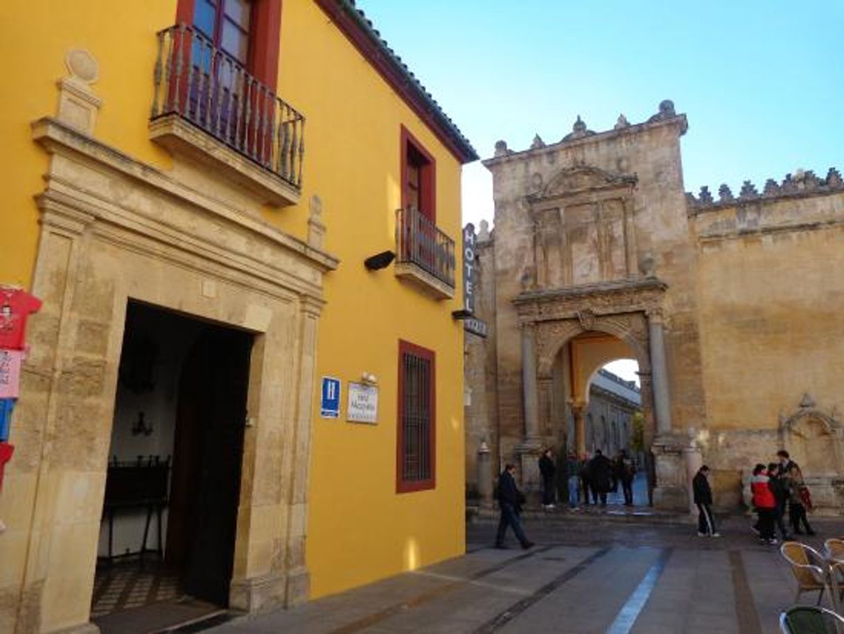 Place HOTEL MEZQUITA