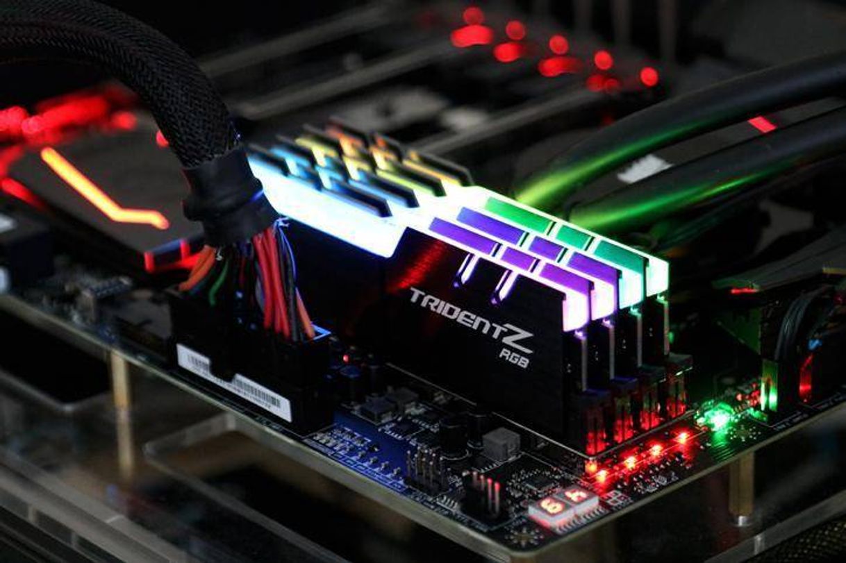 Memoria RAM TridentZ 3200 MHZ 