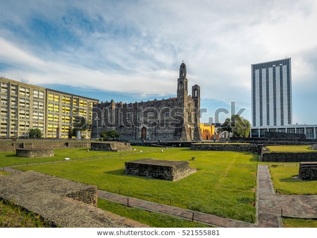 Lugares Plaza de las Tres Culturas