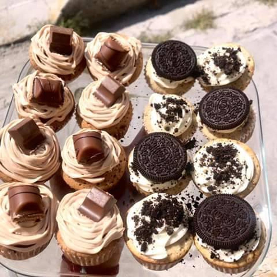 Moda Cupcakes 💜OREO & KINDER💜