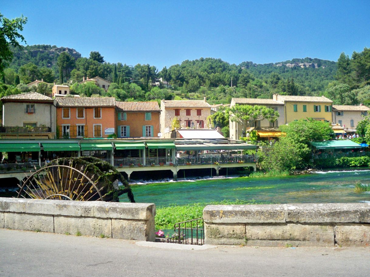 Place Fontaine de Vaucluse