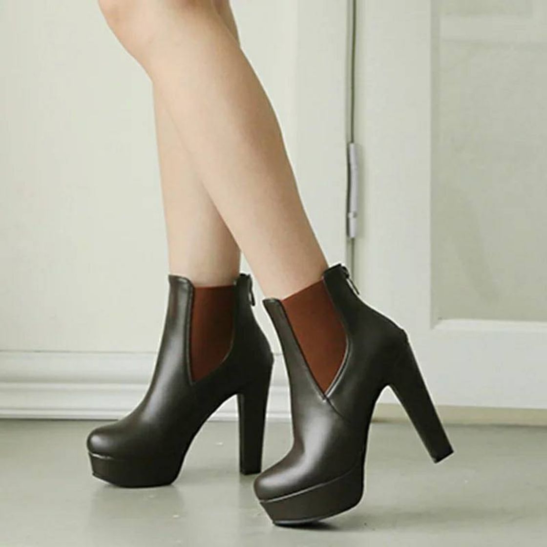 Social Botines con plataforma