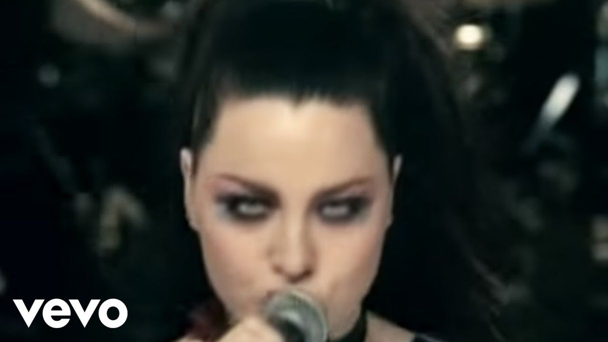 Fashion Evanescence - Going Under