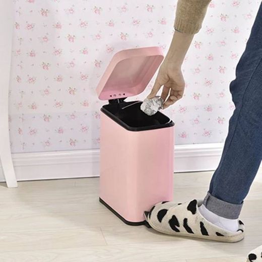 Papeleras de baño con tapas y pedal rosado