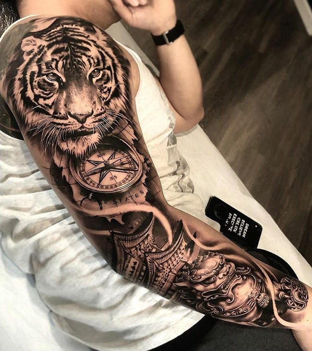 Social #ArtTattoo