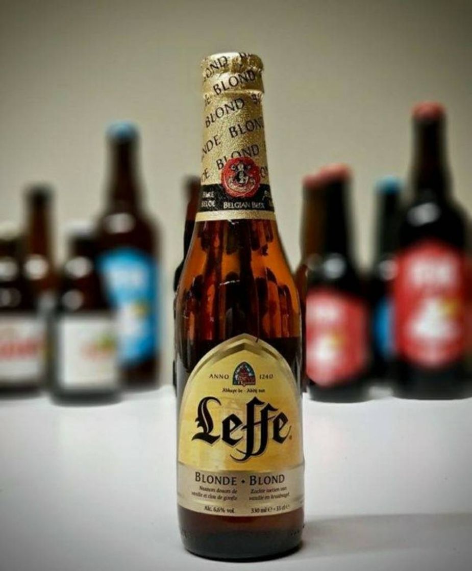 Place Leffe Blonde Cerveza