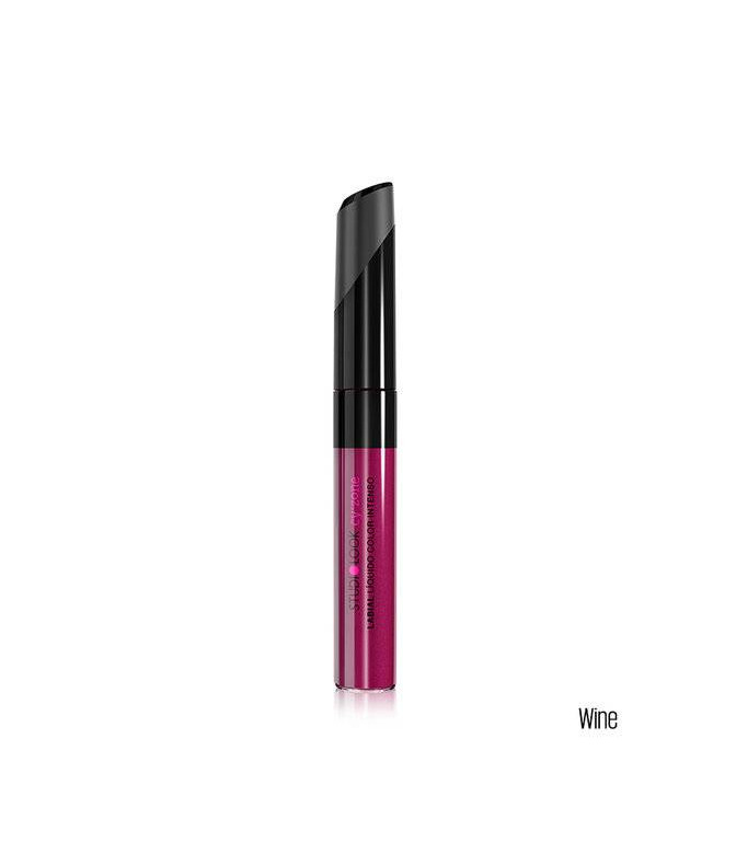 LABIAL MATE STUDIO LOOK
