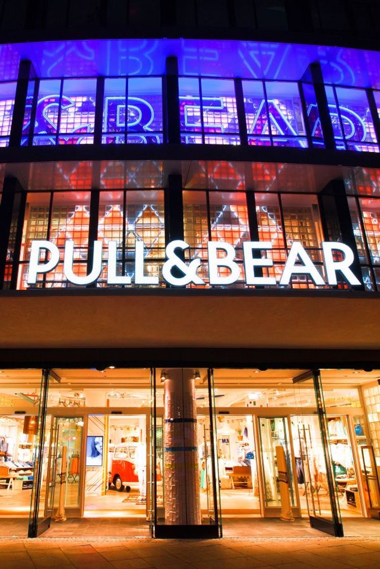 Place Pull&Bear