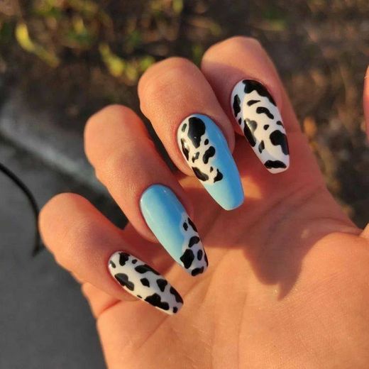 Cow nails 💅🐄