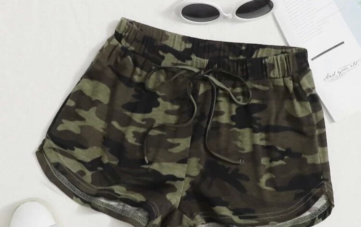 Fashion •Short Moletom camuflado•