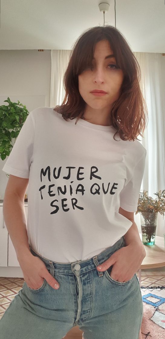 Products MUJER TENIA QUE SER