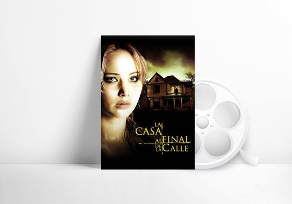 Película La casa al final de la calle