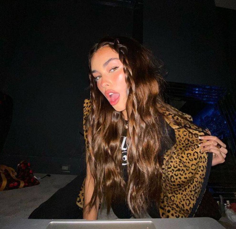 Moda Madison Beer