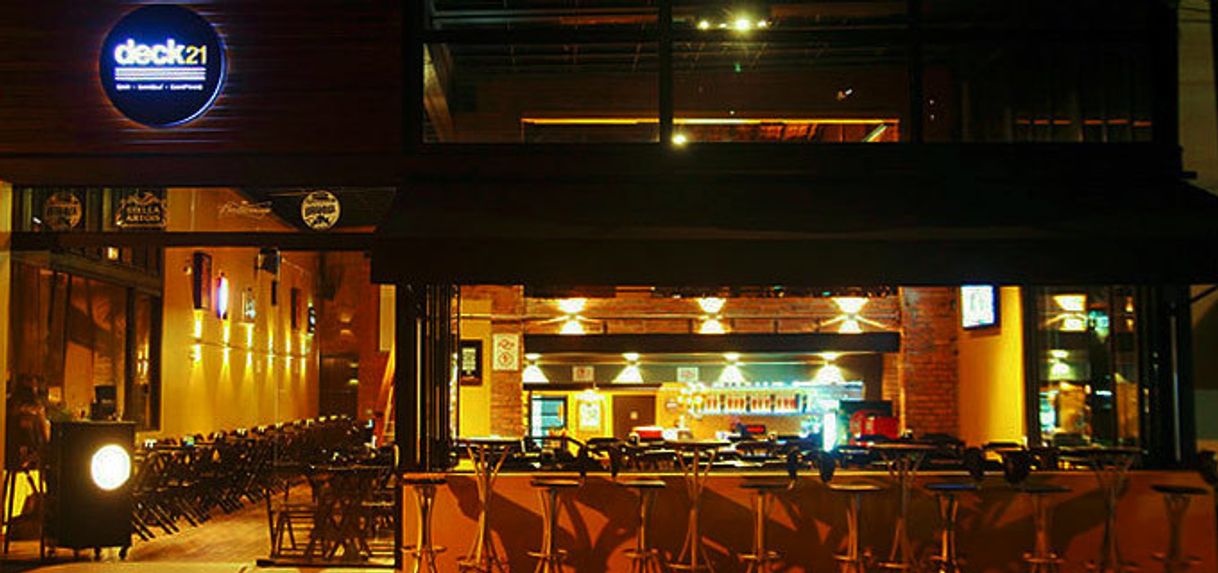 Restaurants Deck 21