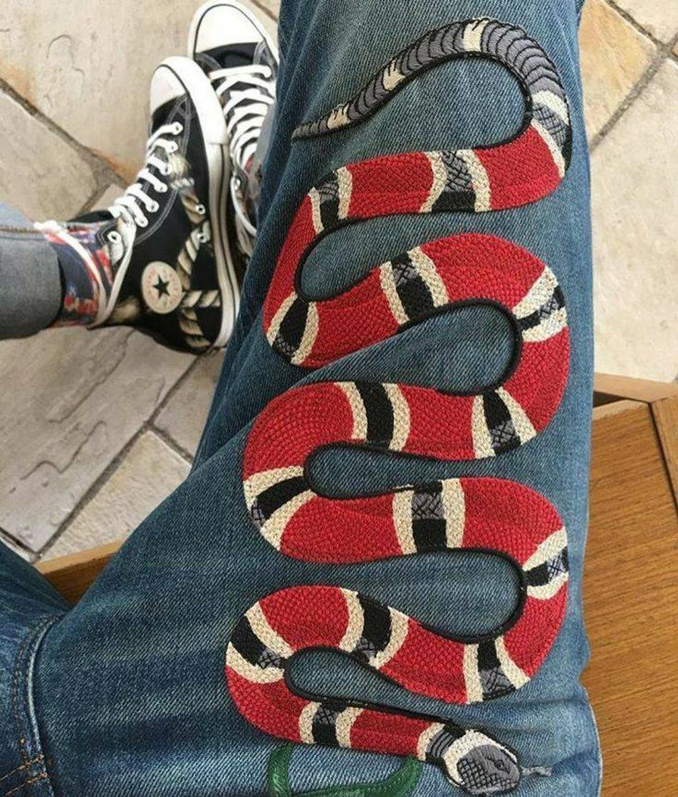 Fashion 🐍🎈