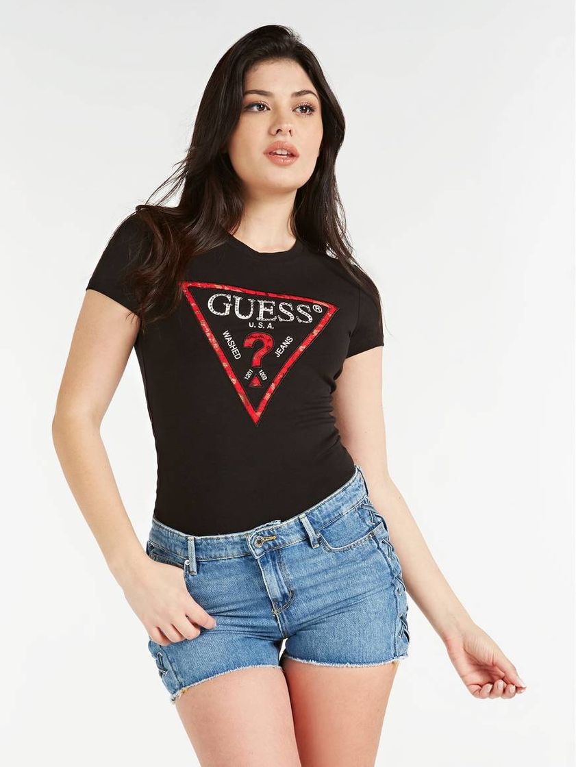 Fashion https://www.guess.eu/es/catalog/view/mujeres/prendas-de-vest