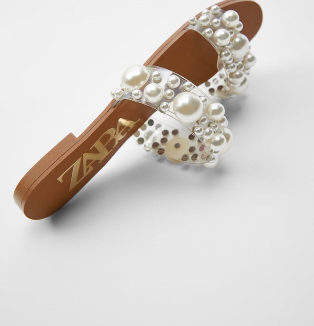 Moda FLAT VINYL PEARL BEAD SANDALS | ZARA Portugal