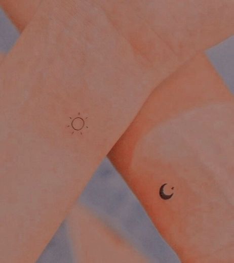 Tattoo casal sol & lua 