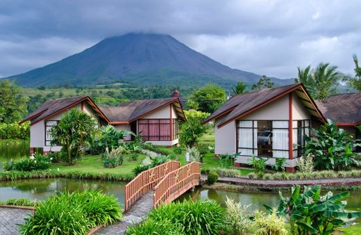 Arenal Volcano Montana de Fuego Resort & Spa