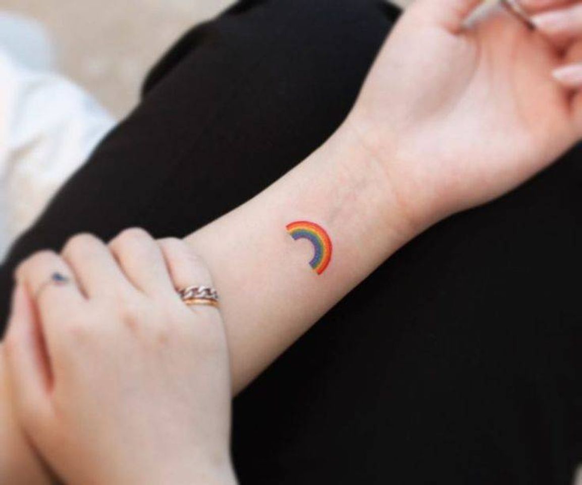 Fashion Tatuagem Arco-íris! 🌈