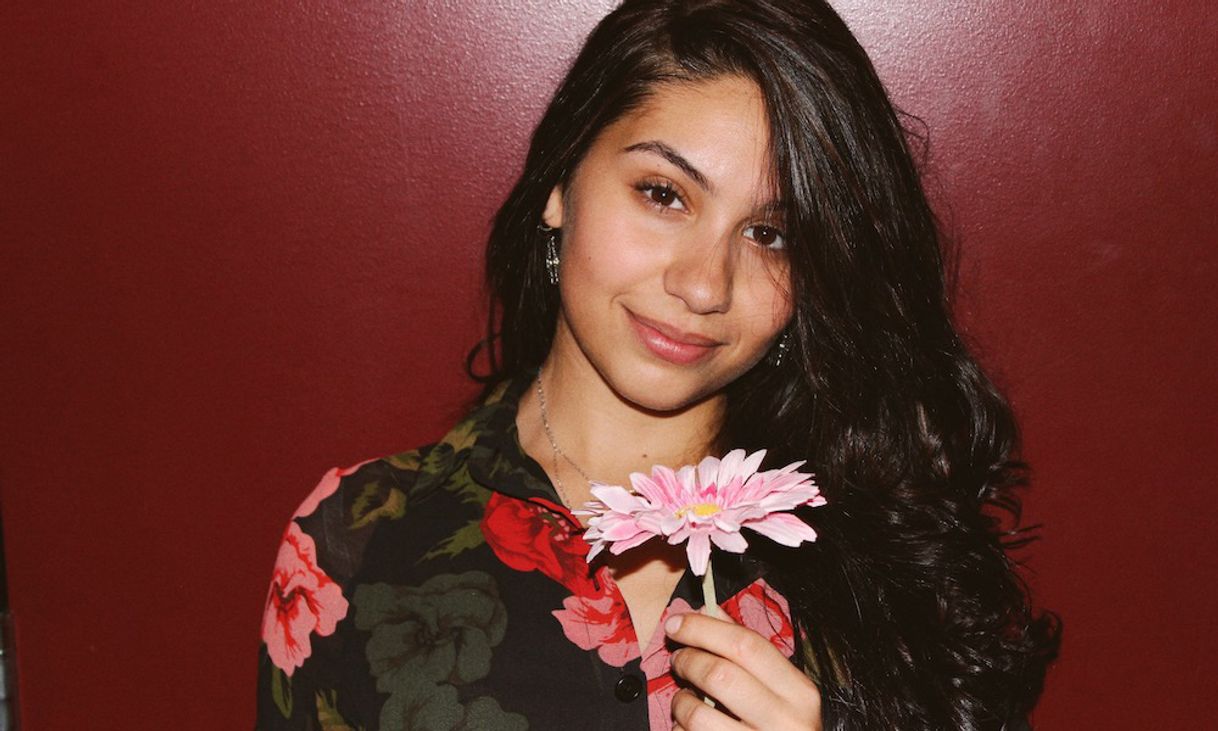 Fashion ALESSIA CARA 