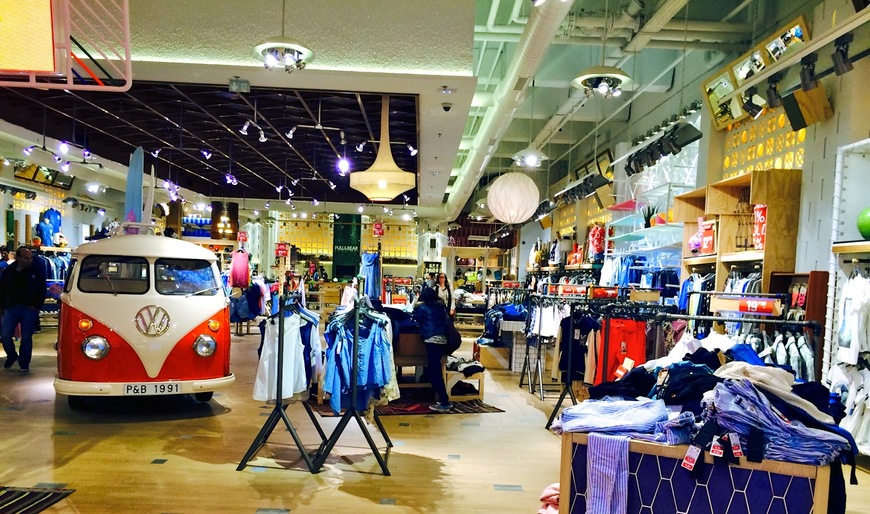 Place Pull&Bear